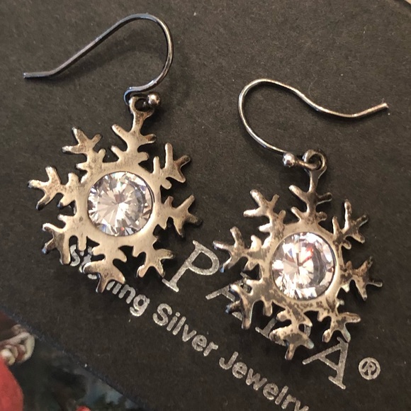 Silpada Sterling Silver Cubic Zirconia Snowflake Earrings W1459 - Picture 6 of 16